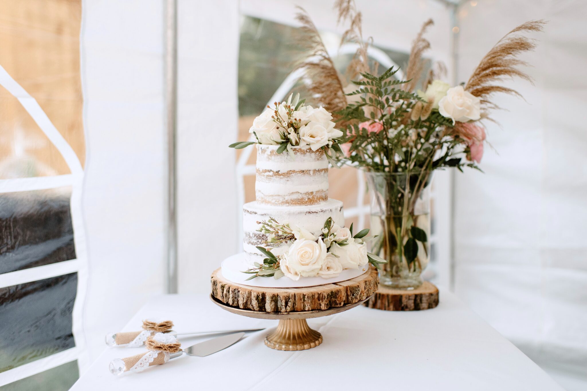 Wedding cake decoration | The best option for your wedding